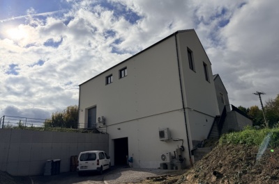 Výroba a montáž plastových oken REHAU SYNEGO AD ve Vinařství Pastorek, Čejkovice.