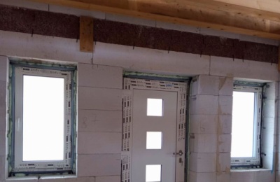 Dodávka a montáž oken, dveří a HS portálu pro novostavbu rodinného domu v Novém Oldřichově