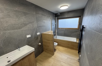 Plastová okna a dveře pro novostavbu bytového domu ve Vlkoši u Kyjova