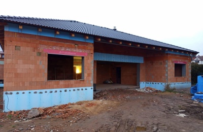 Dodali jsme plastová okna a dveře pro rodinný dům ve městě Jaroměř