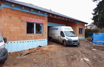 Dodali jsme plastová okna a dveře pro rodinný dům ve městě Jaroměř